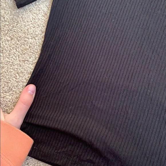 PacSun Black Top - Picture 3 of 4